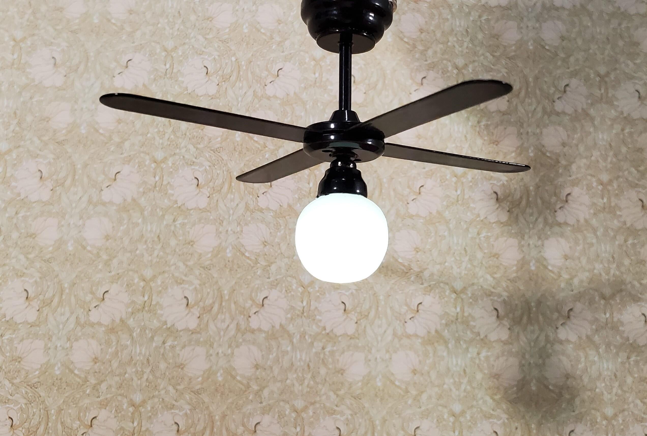 Dollhouse Ceiling Fan Light Black LED Battery 4 Blades 1:12 Scale Houseworks