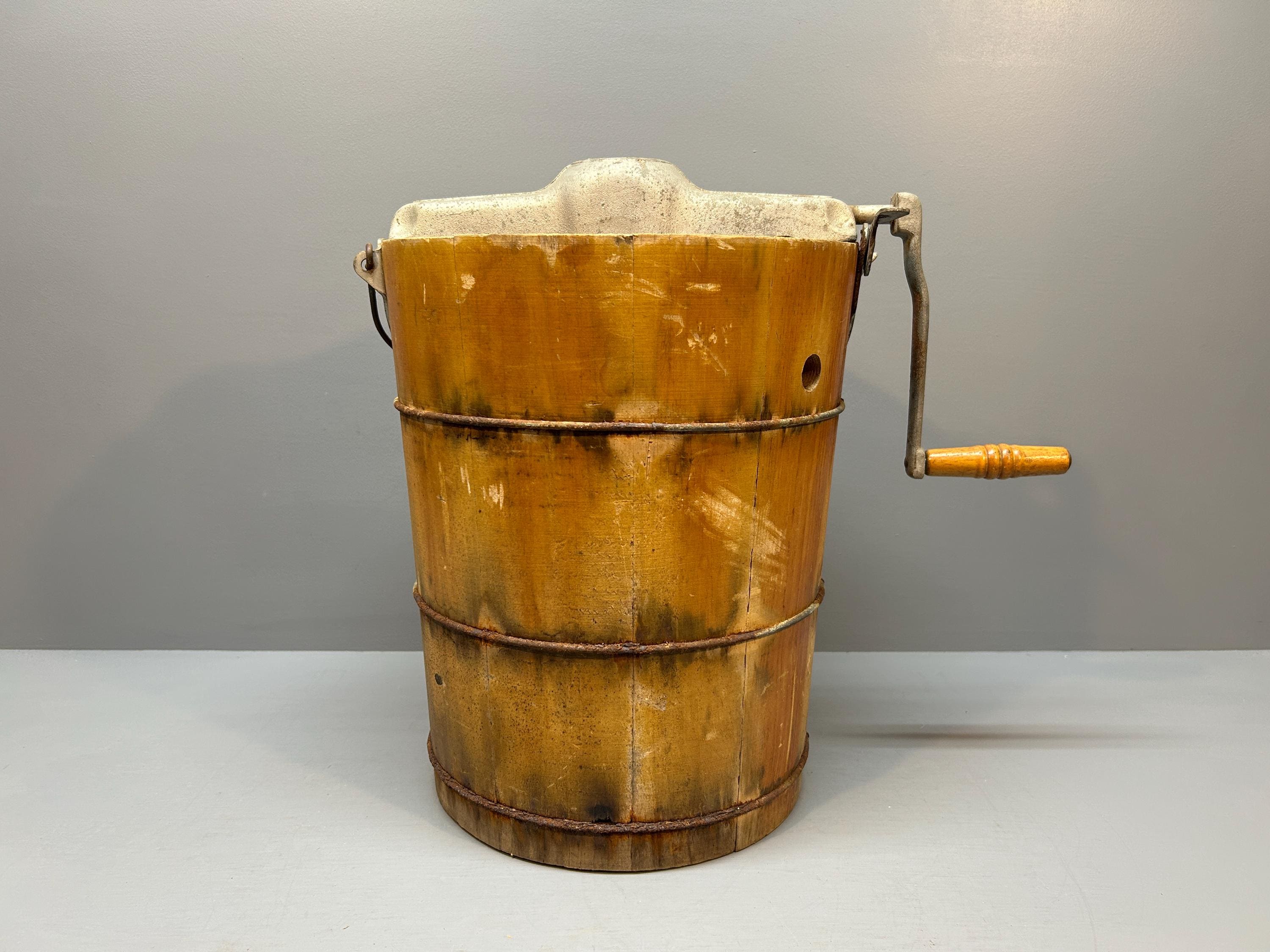 Vintage White Mountain Triple Motion Hand Crank Ice Cream Freezer